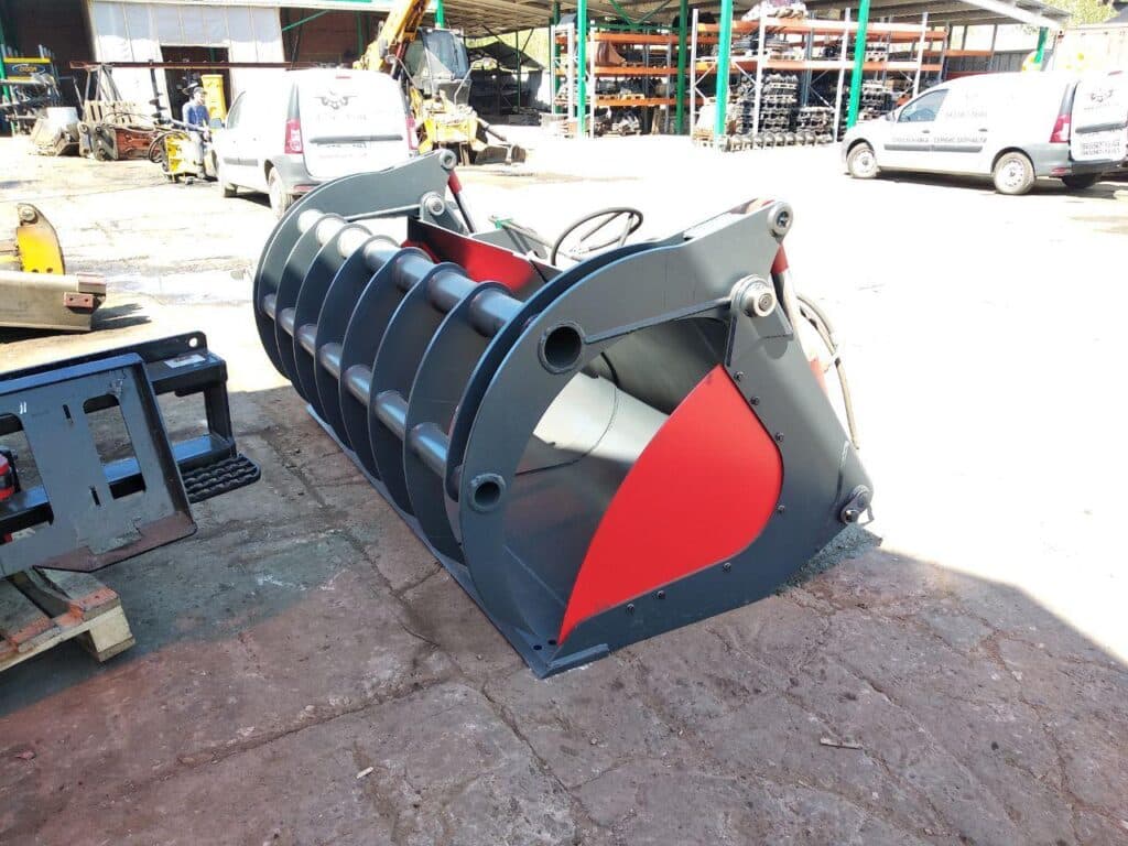 Ковш с захватом