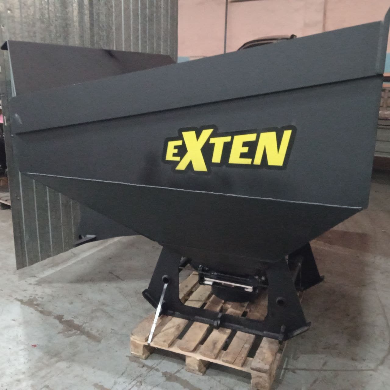 Ковш-наполнитель биг-бэгов серии QBB